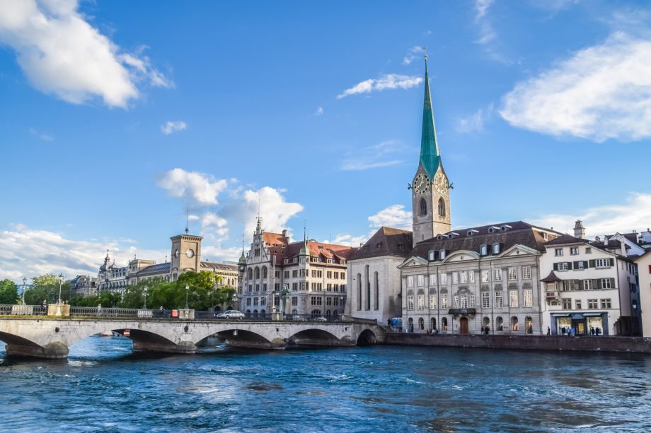 Credit Suisse bietet verstärkt Audit Jobs in Zürich